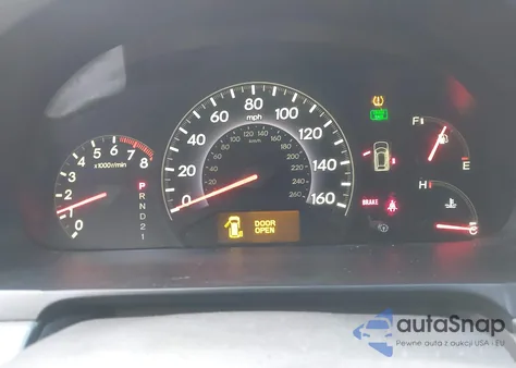 2010 Honda Odyssey Touring z USA, uszkodzony, nr VIN 5FNRL3H99AB058887